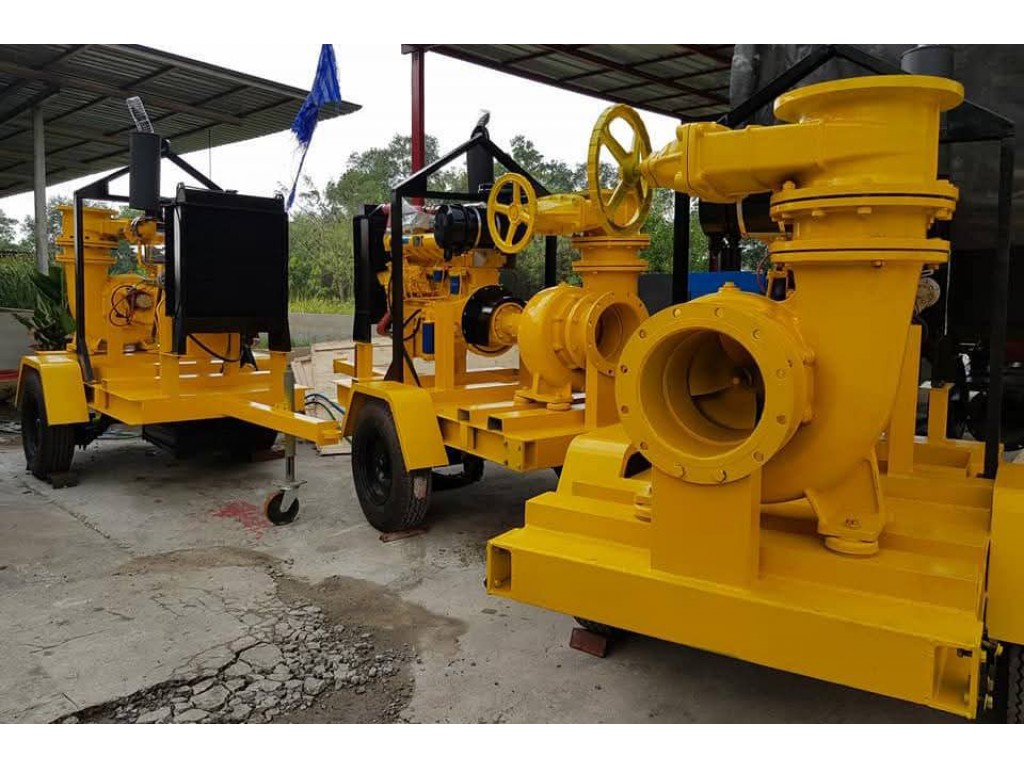 ท่อพญานาค 12 นิ้ว เครื่องยนต์