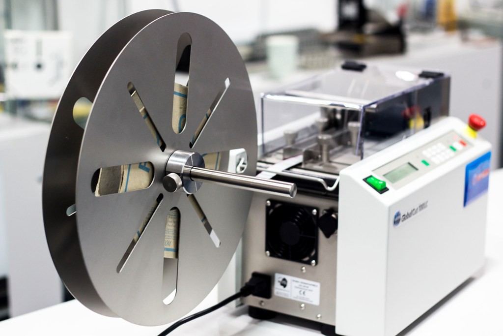 EC-6100 Automatic Cutting Machine