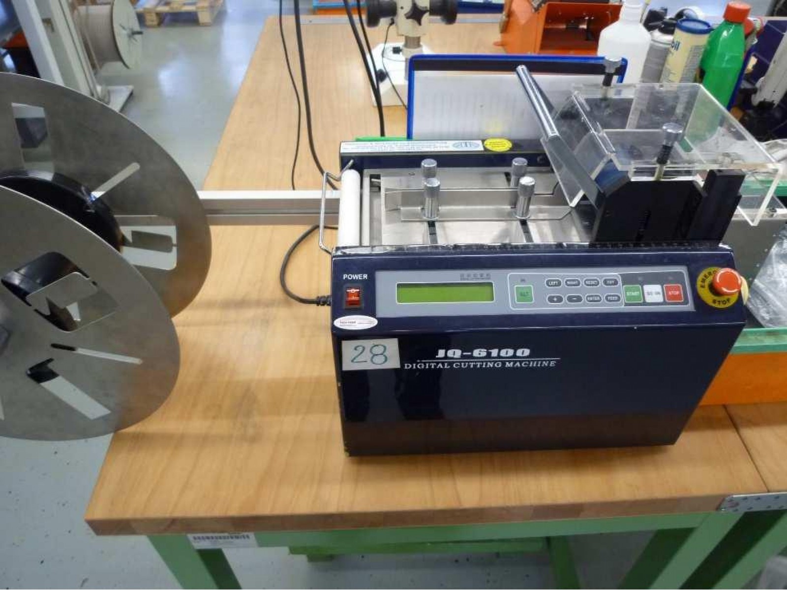 เครื่องตัดท่อพลาสติก JQ-6100