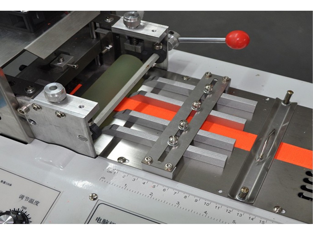 เครื่องตัดสายอัตโนมัติ JS-910