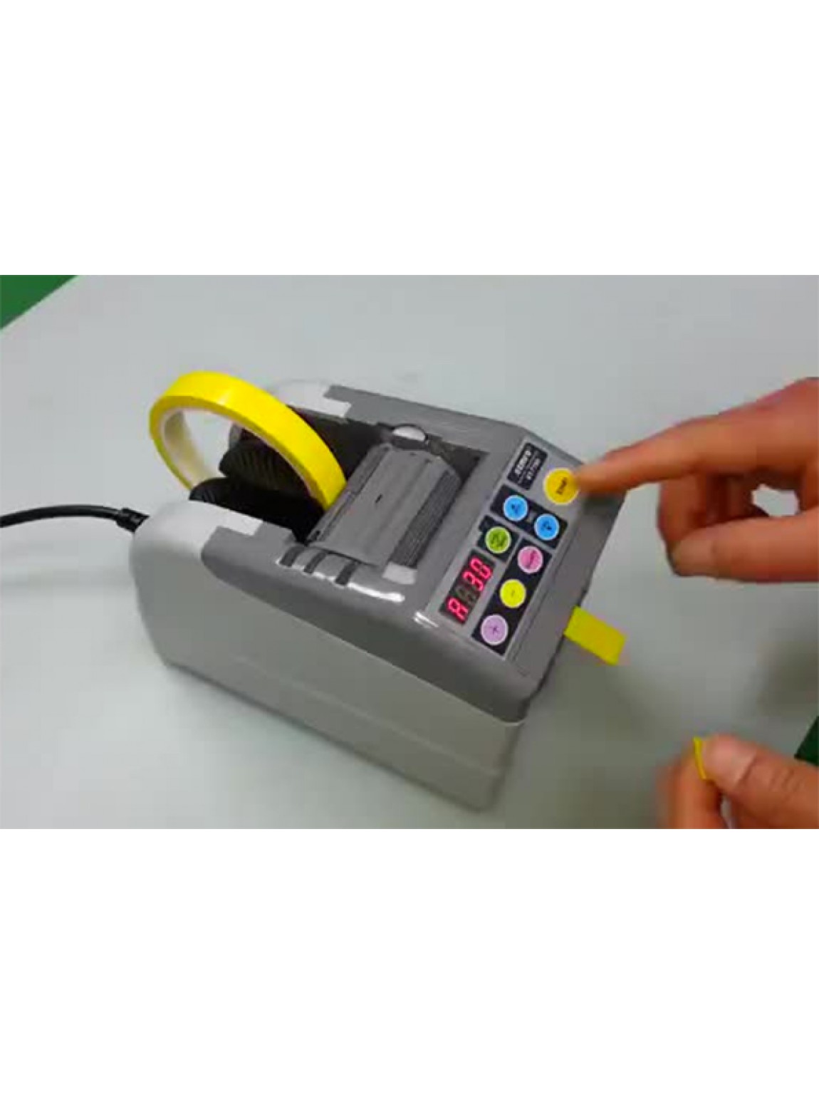 RT-7700 Automatic Tape dispenser