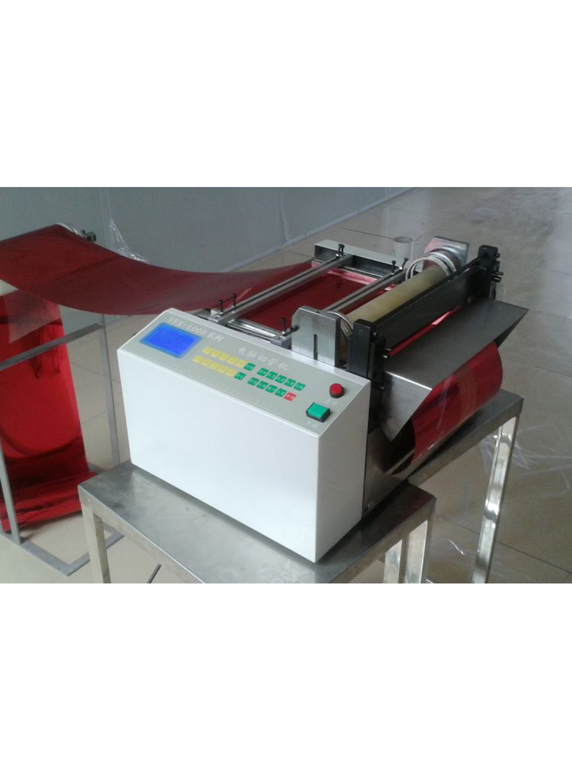 เครื่องตัดฟิล์มใส อัตโนมัติ HDK-300