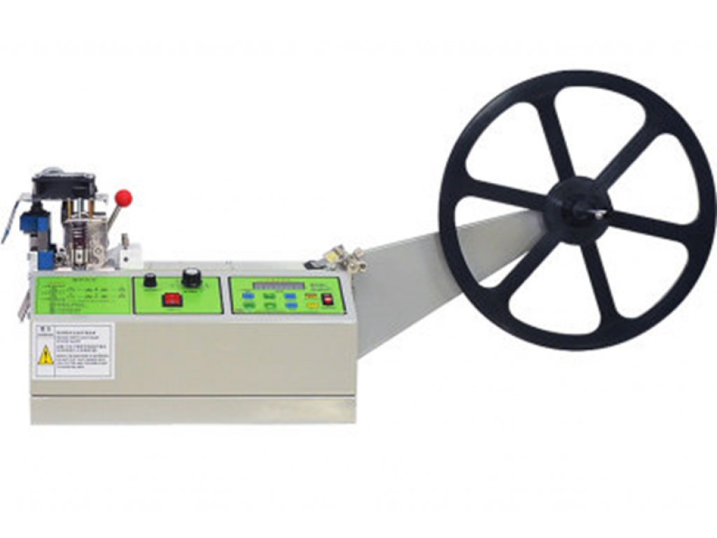 เครื่องตัดริบบิ้น