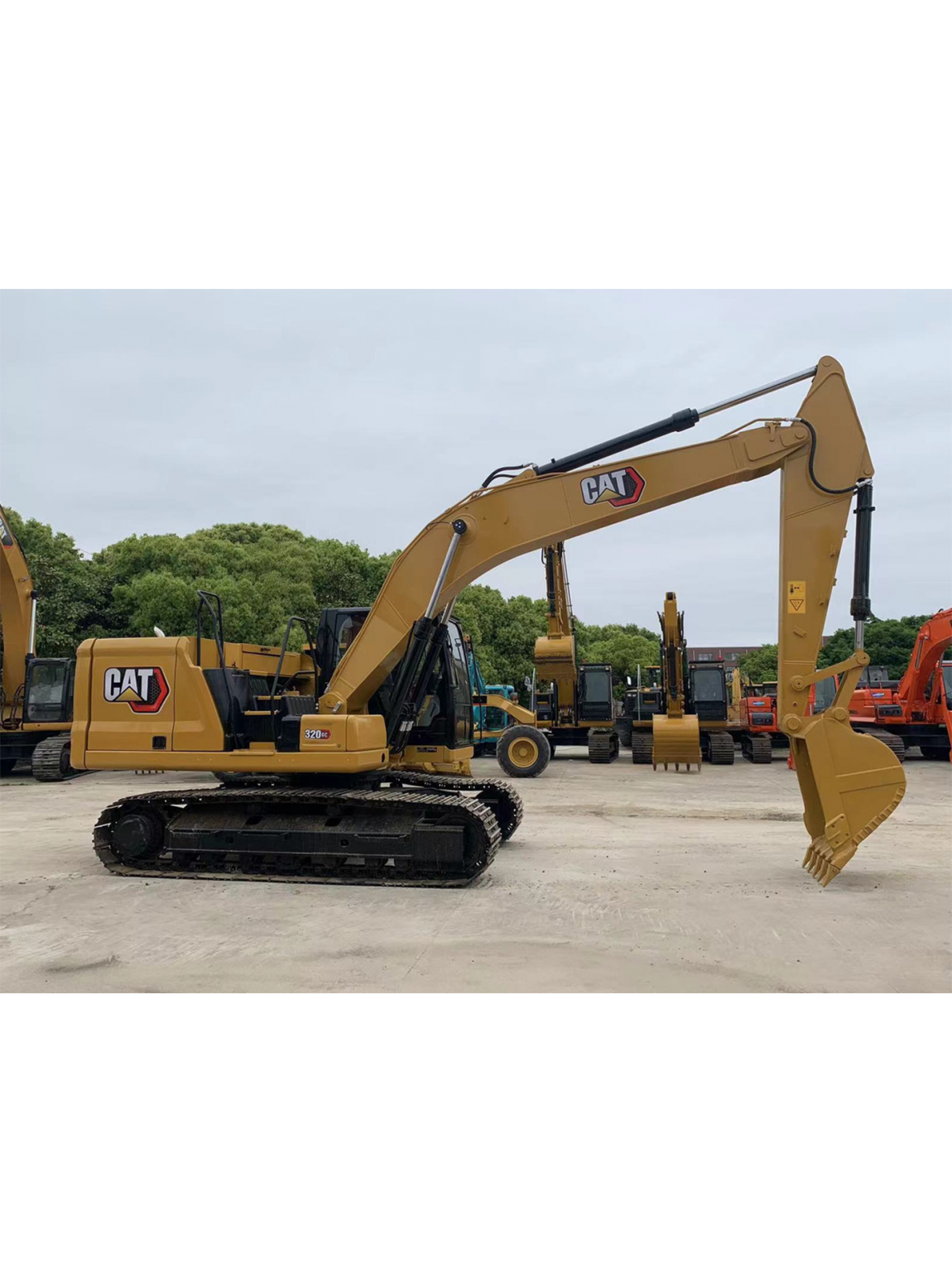 CAT 320GC ไมล์ 900 ชม.