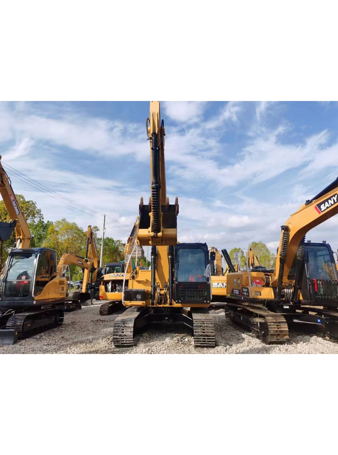 รถขุด Caterpillar 313D2GC