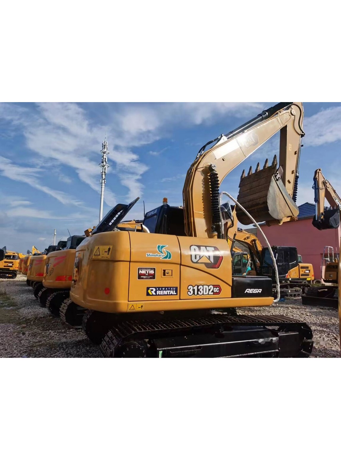 รถขุด Caterpillar 313D2GC