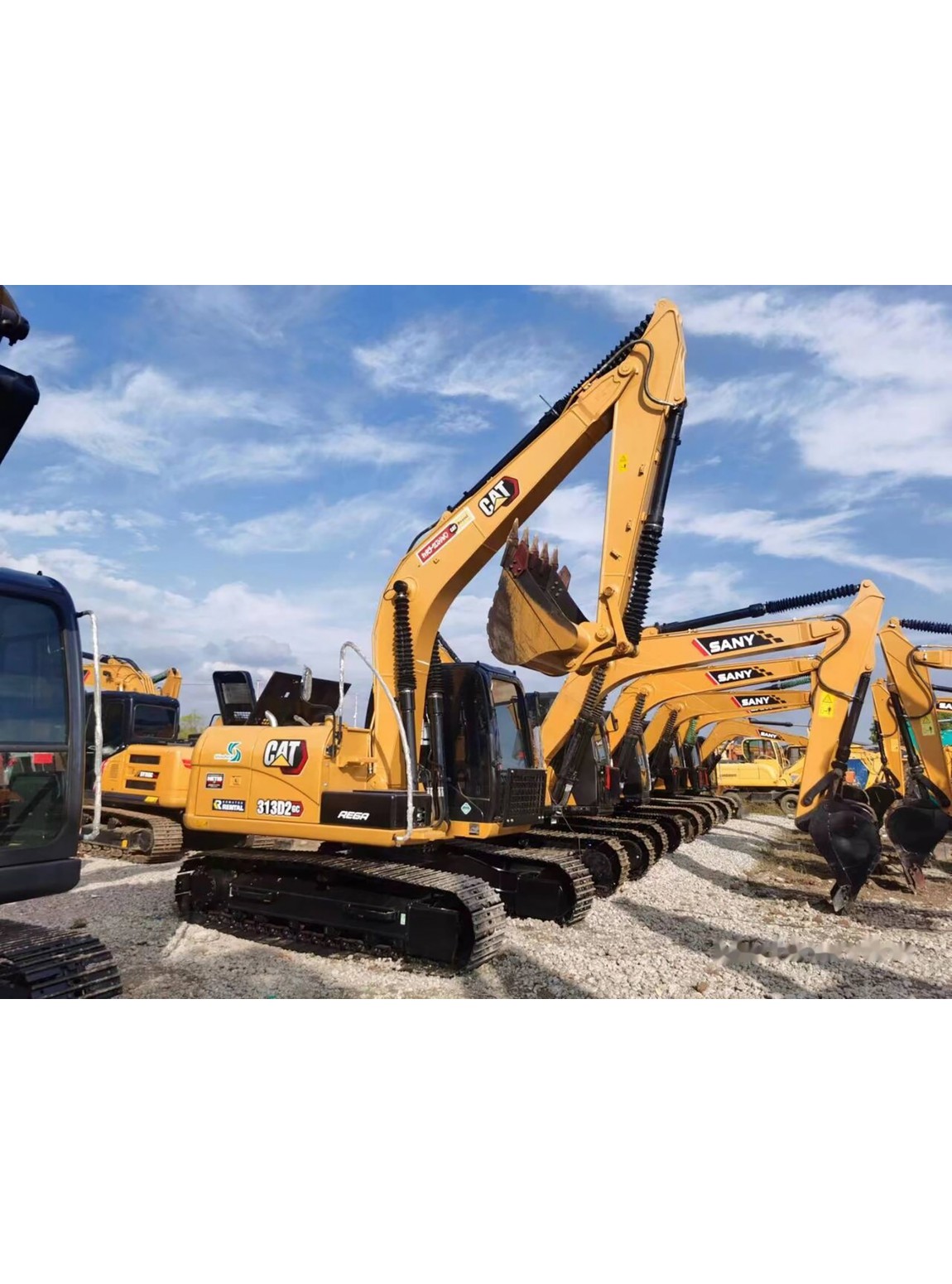 รถขุด Caterpillar 313D2GC