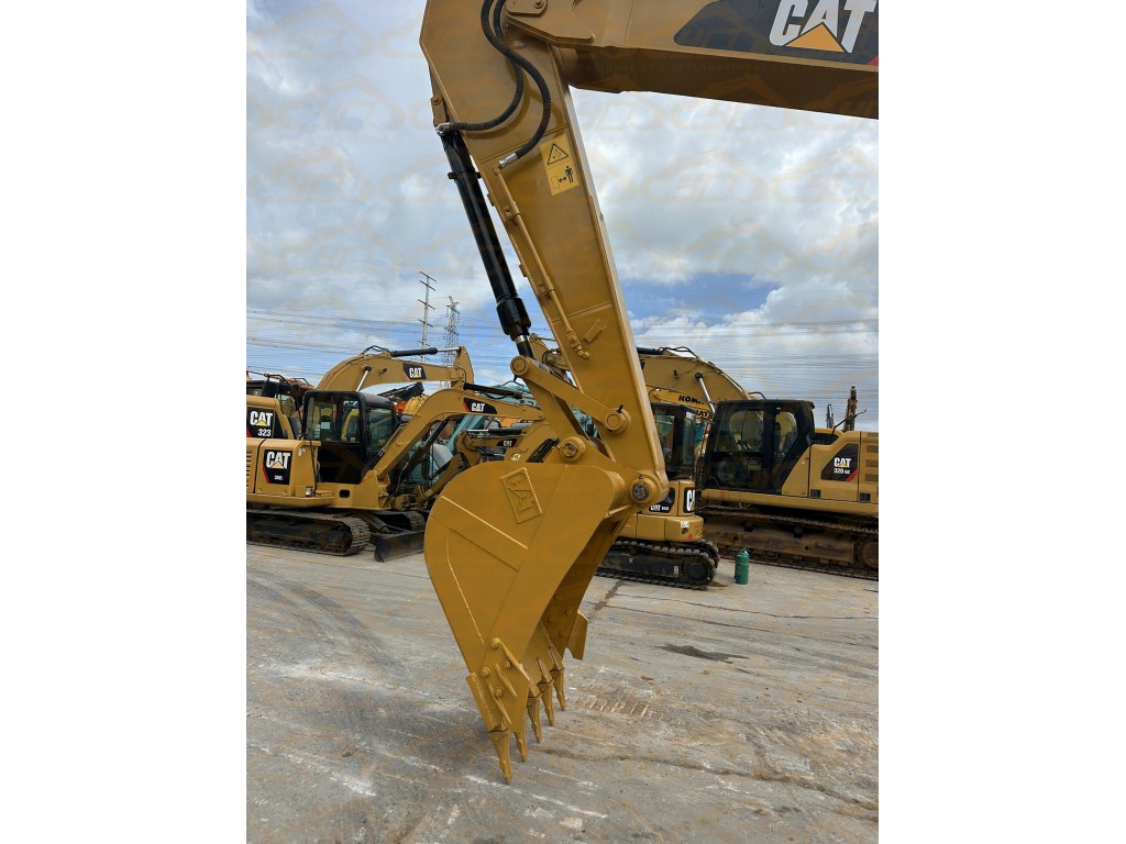 กรรไกรตัดเหล็กติดรถขุดขนาด 20 ตัน