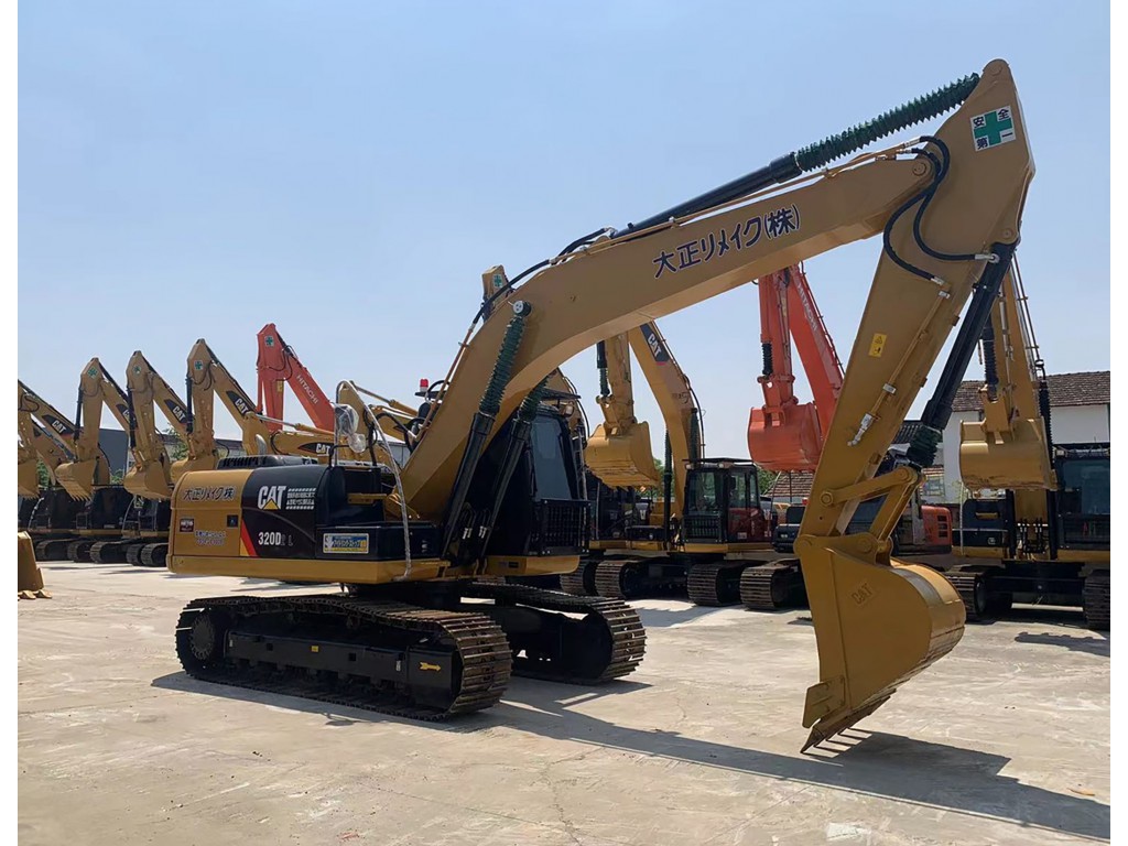 รถขุด CAT 320 Caterpillar