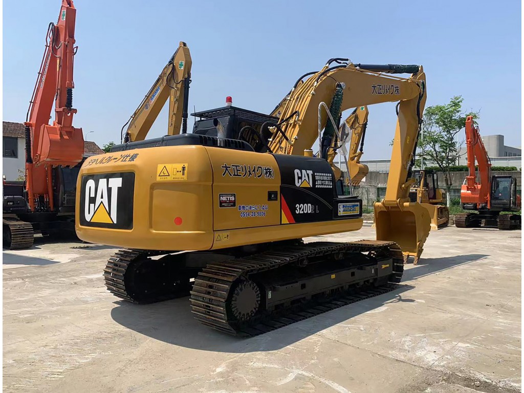 รถขุด CAT 320 Caterpillar