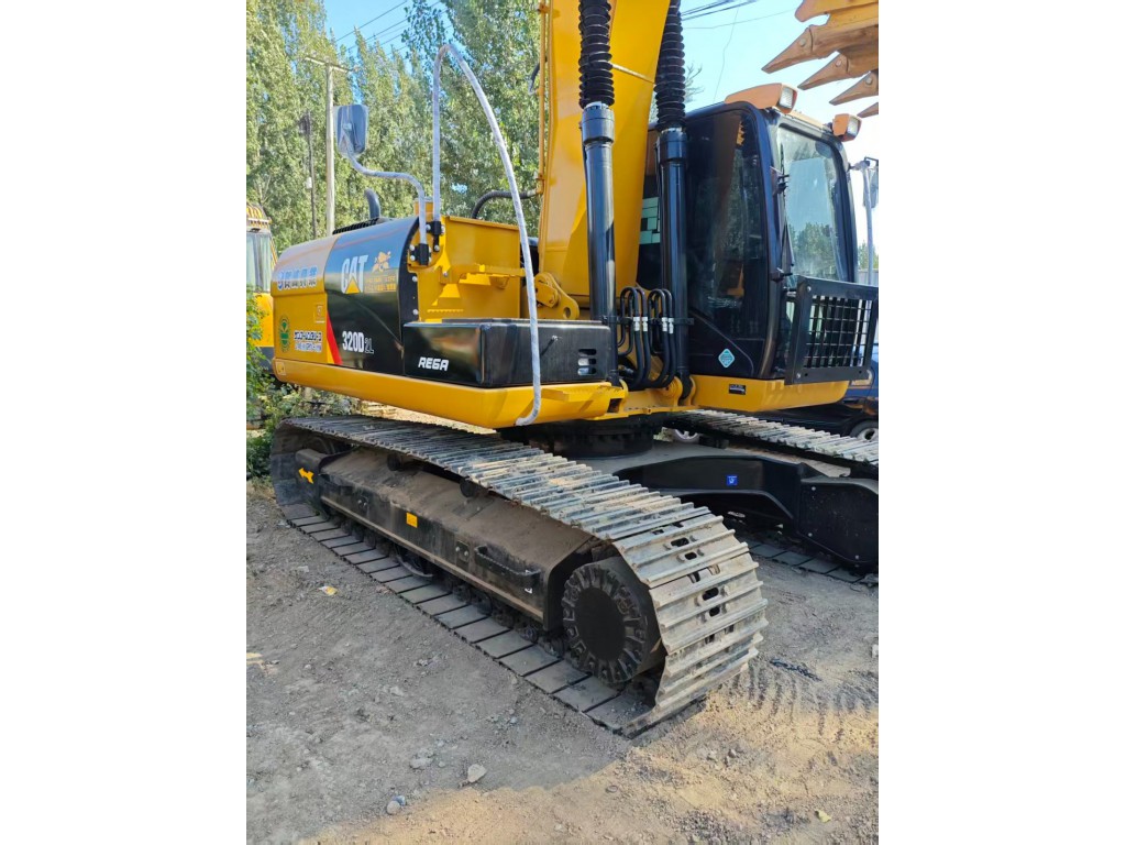 CAT 320D2 คือรถขุดไฮดรอลิก