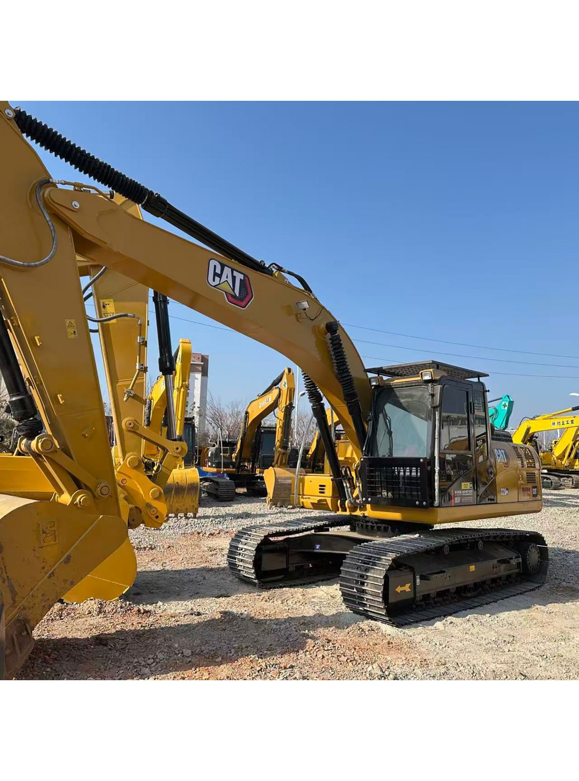รถขุด Caterpillar 320GX