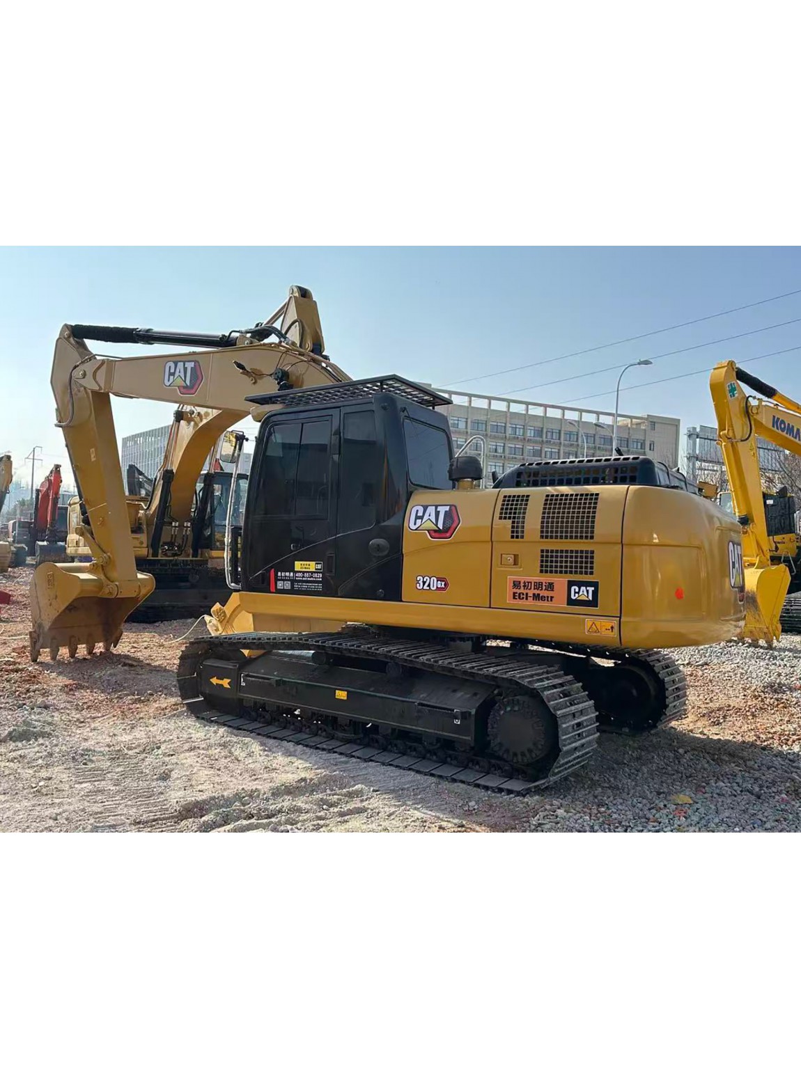 รถแม็คโคร CAT320GX