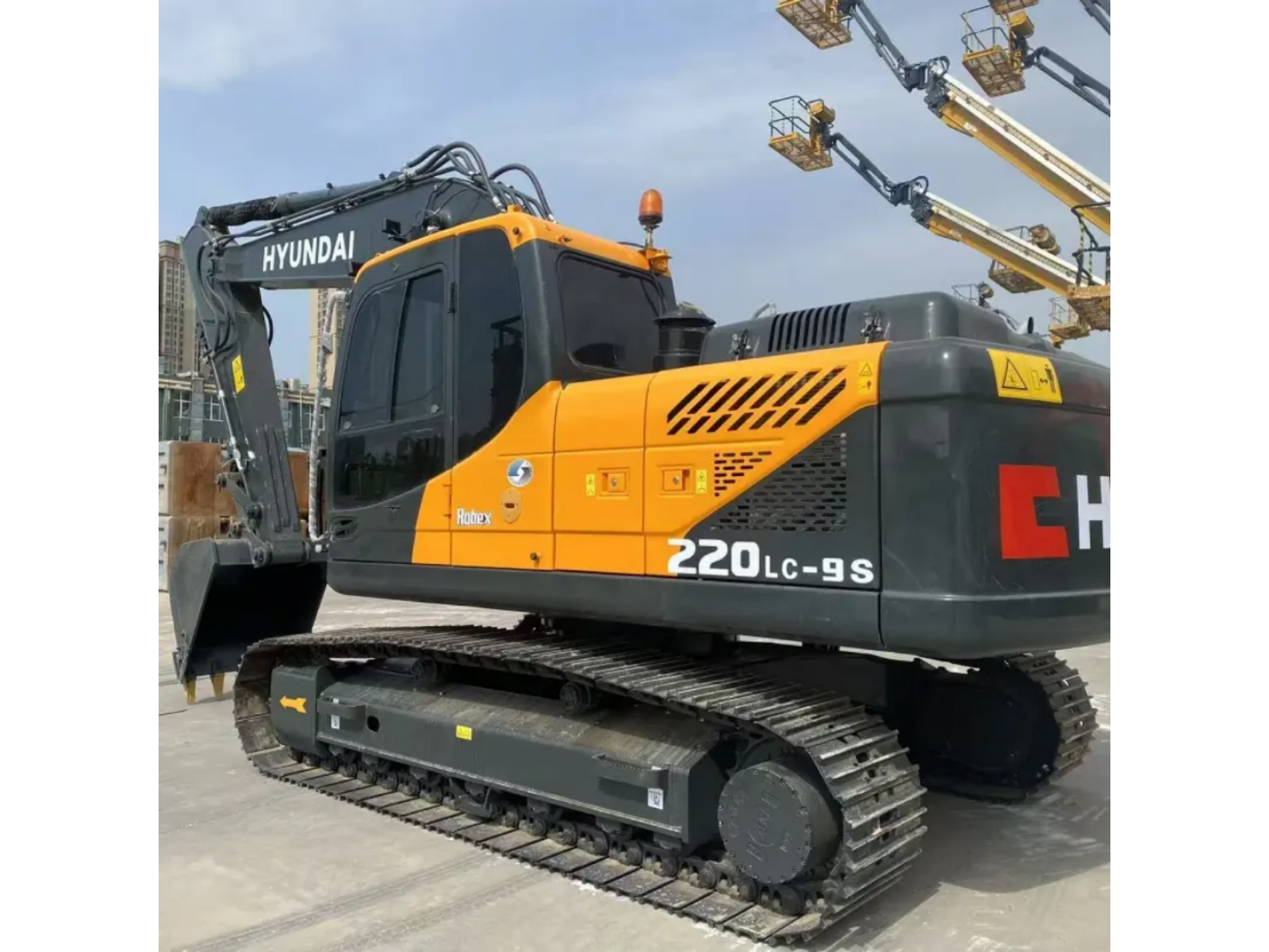 รถขุด Hyundai 220LC-9S