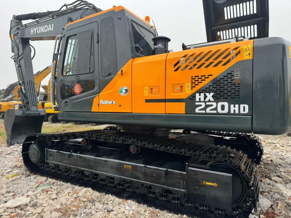 รถขุด Hyundai 220LC-9S