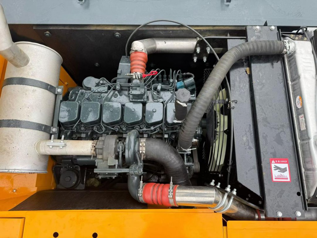 รถขุด Hyundai 220LC-9S