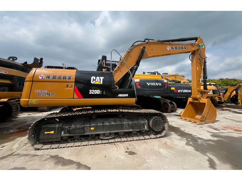 กรรไกรตัดเหล็กติดรถขุดขนาด 20 ตัน