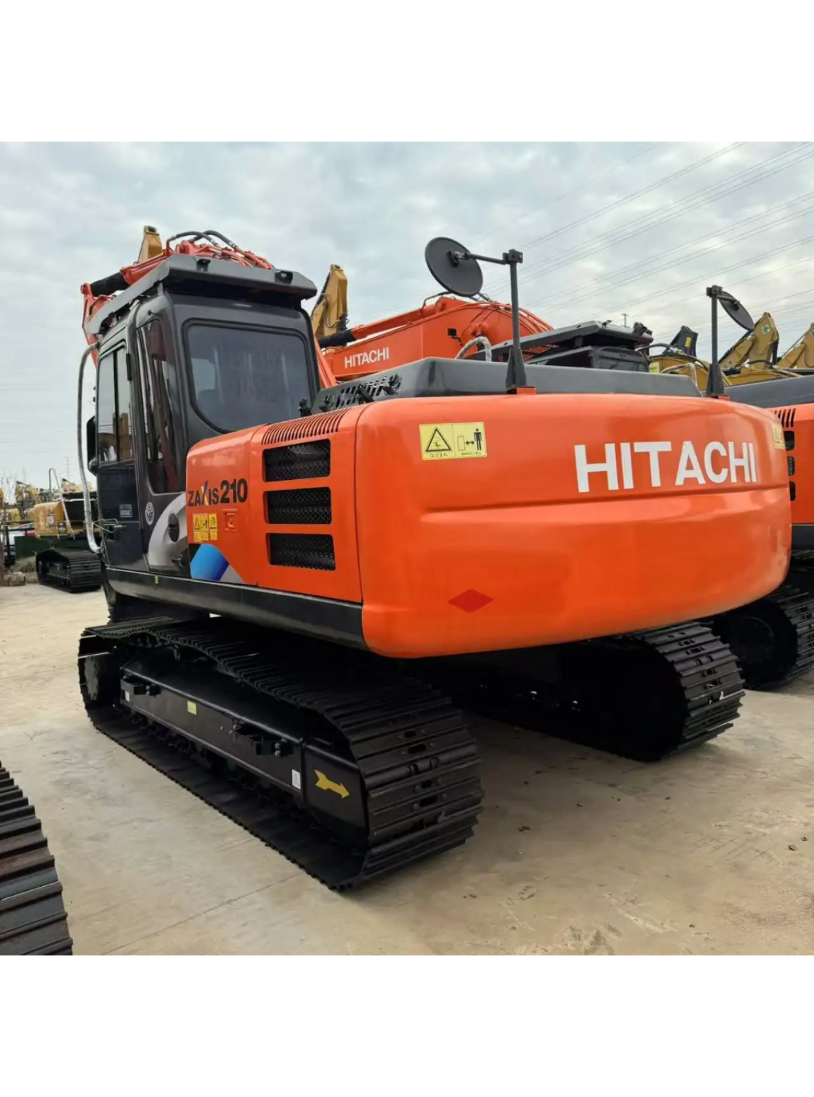 รถขุด Hitachi ZX200-5G