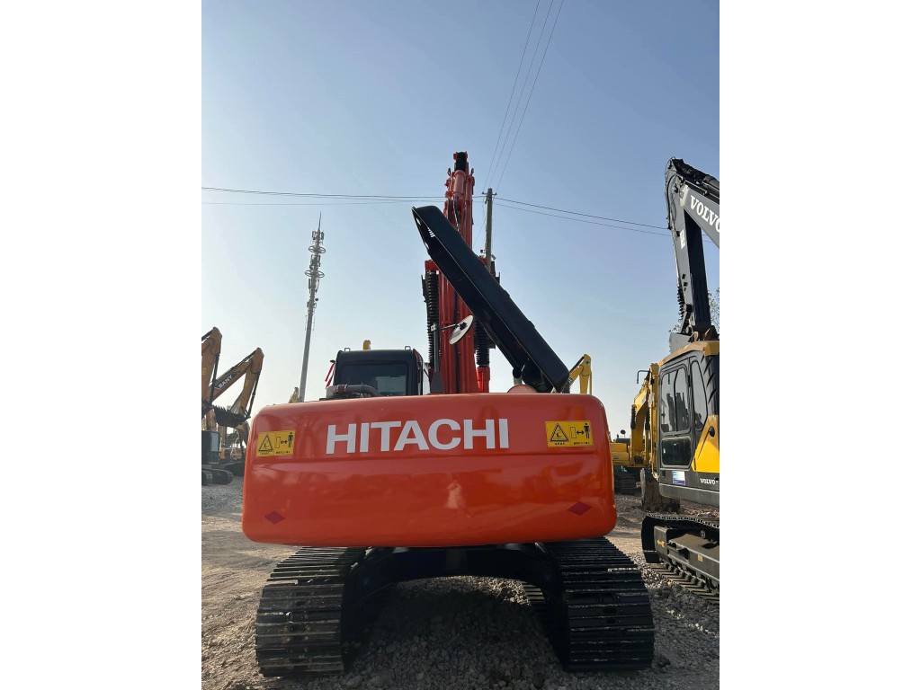 รถขุด Hitachi ZX 200-5G