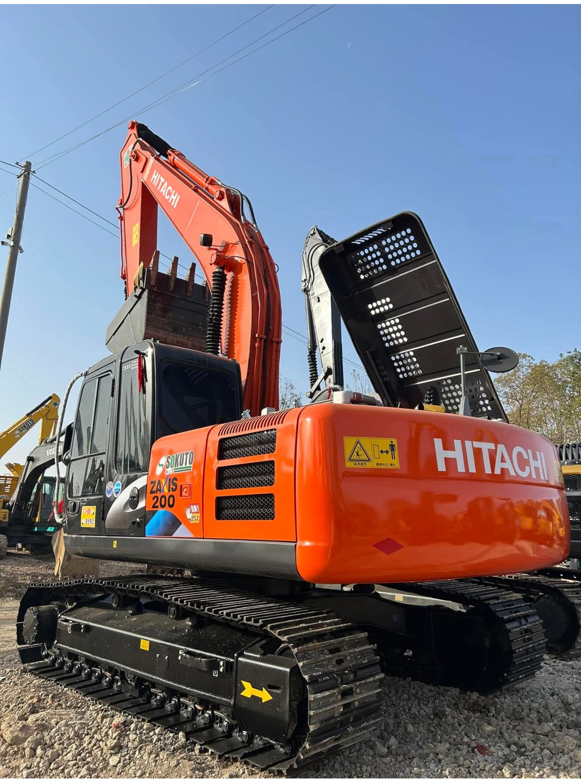 รถขุด Hitachi ZX200-5G