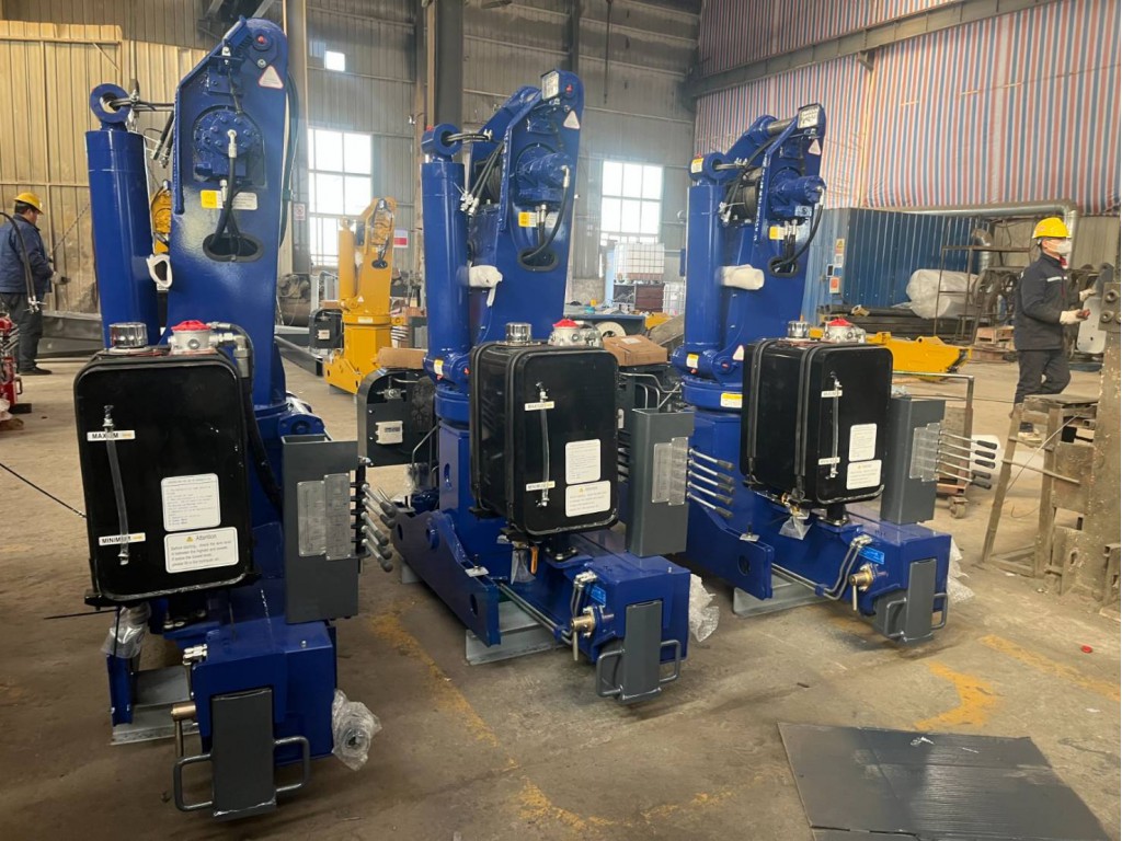 เครนติดกระเช้า 3 ตัน