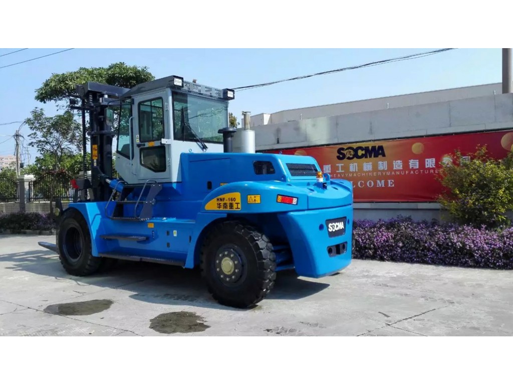 รถโฟล์คลิฟท์ 3 ตัน