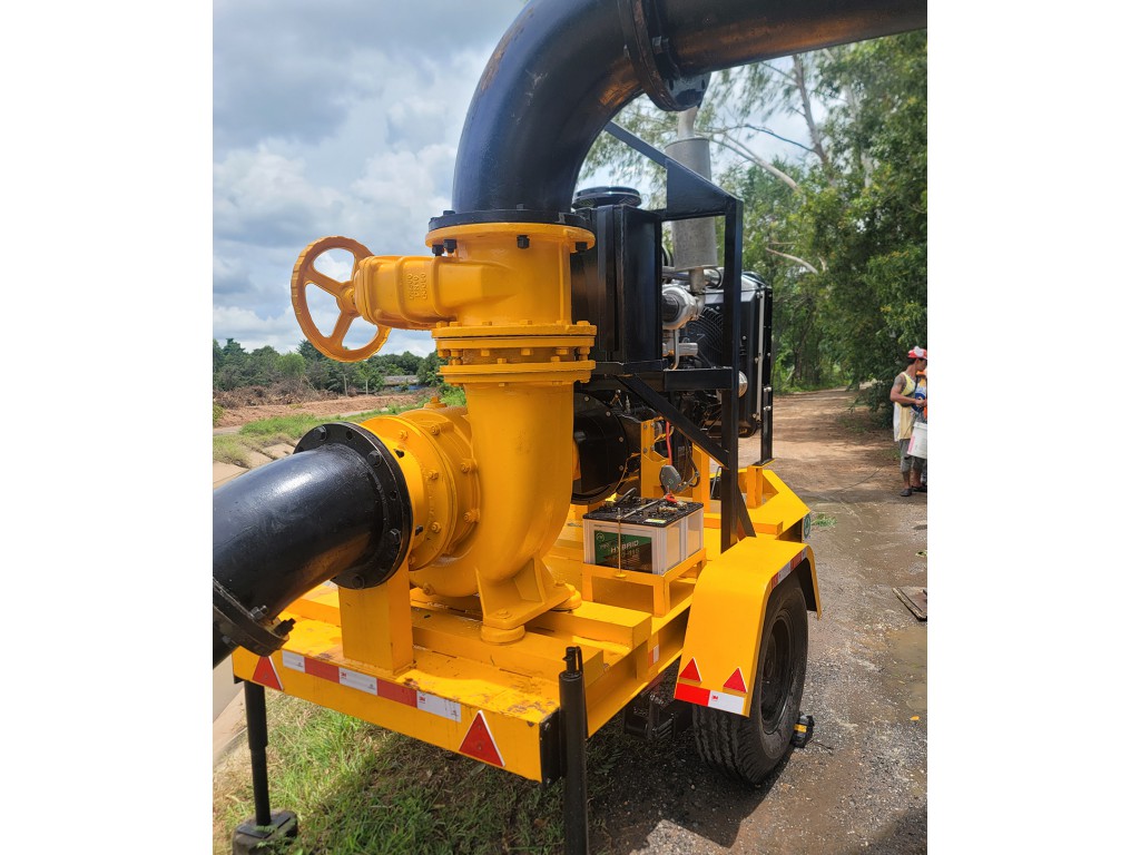 เครนติดกระเช้า 3 ตัน