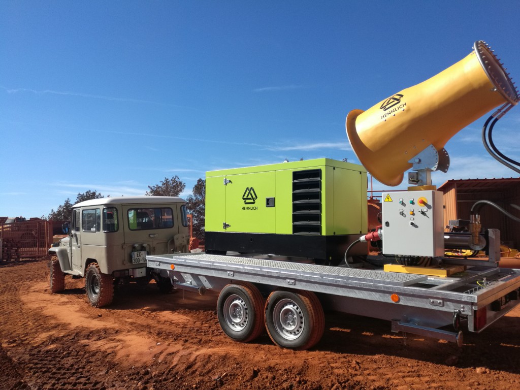 เครื่องพ่นหมอกไอน้ำ