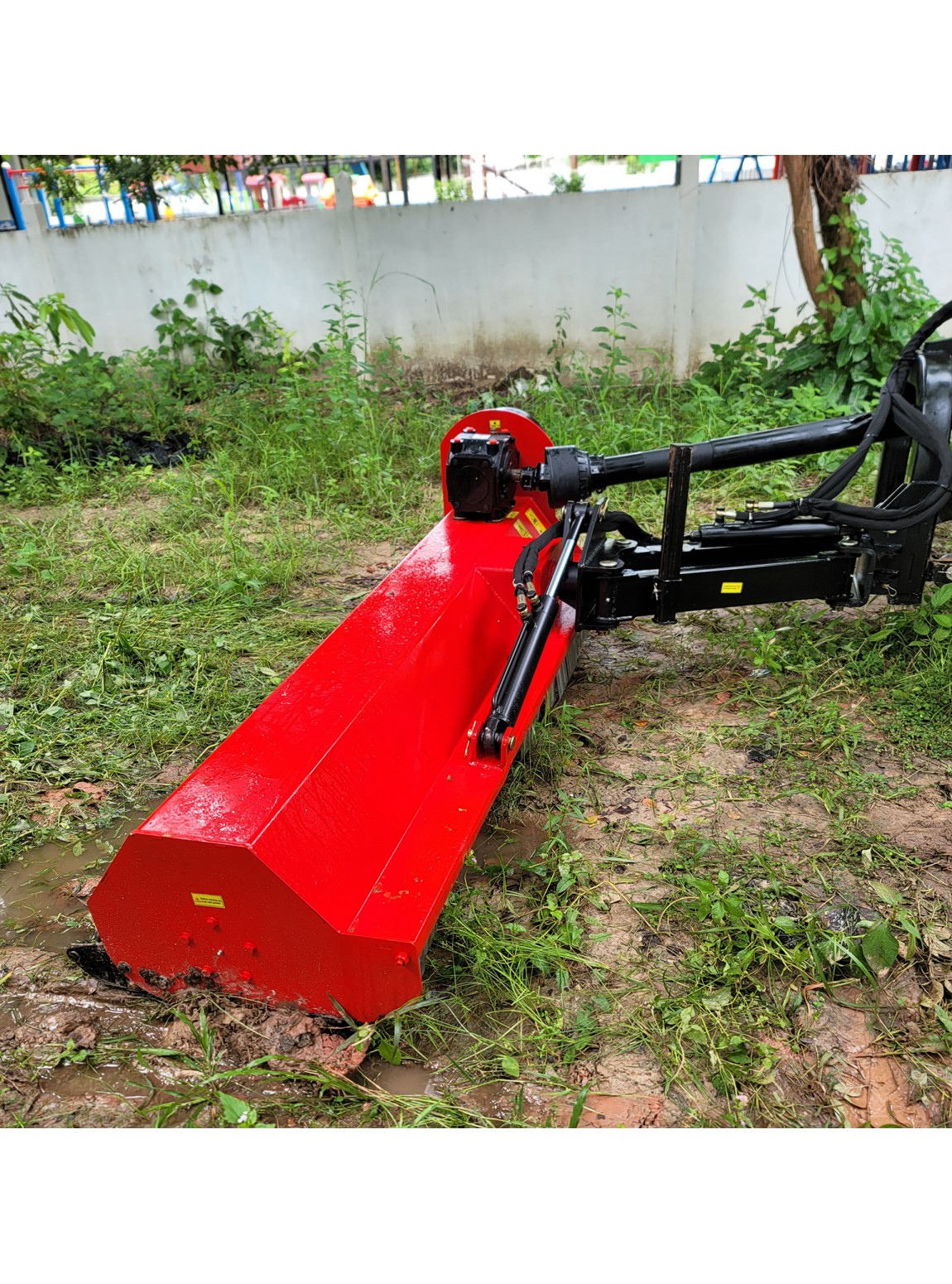 เครื่องตัดหญ้าไหล่ทาง AGL-180