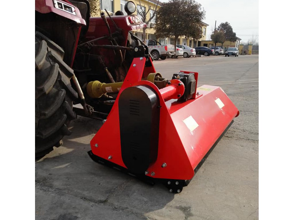 เครื่องตัดหญ้าไหล่ทาง