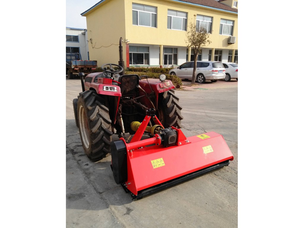 เครื่องตัดหญ้าไหล่ทาง ติดท้ายรถฟาร์มแทรกเตอร์