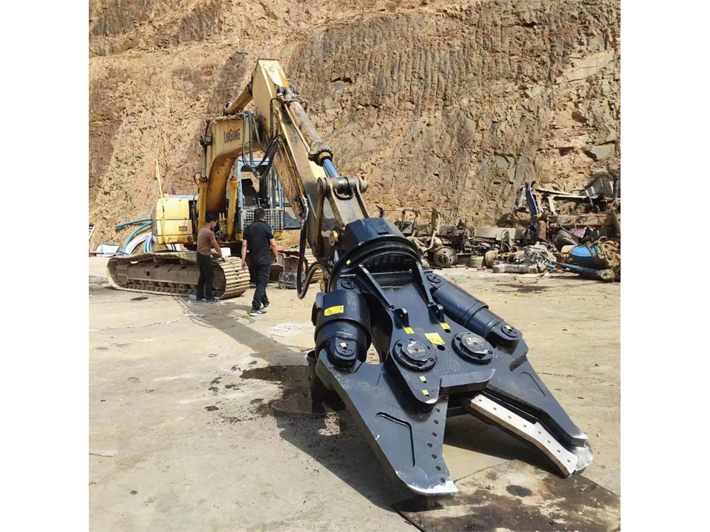 กรรไกรตัดเหล็ก ติดรถขุด ขนาด 20 ตัน