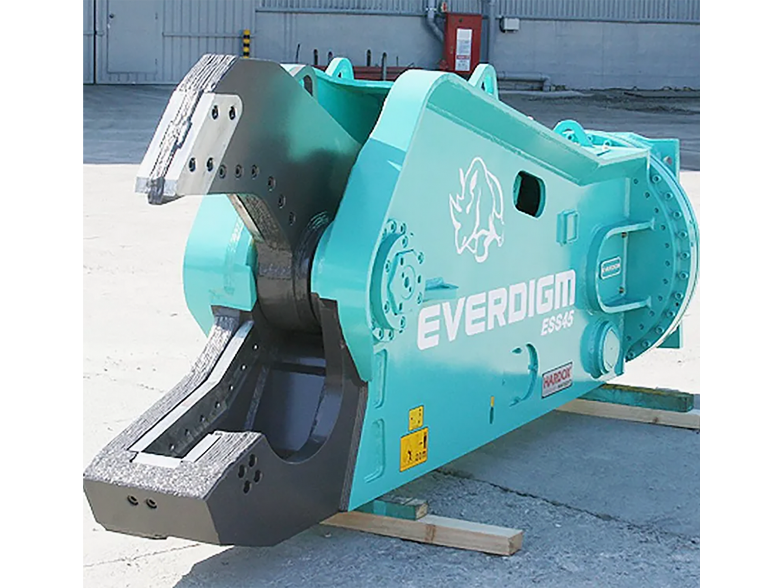 กรรไกรตัดเหล็กติดรถขุดขนาด 20 ตัน