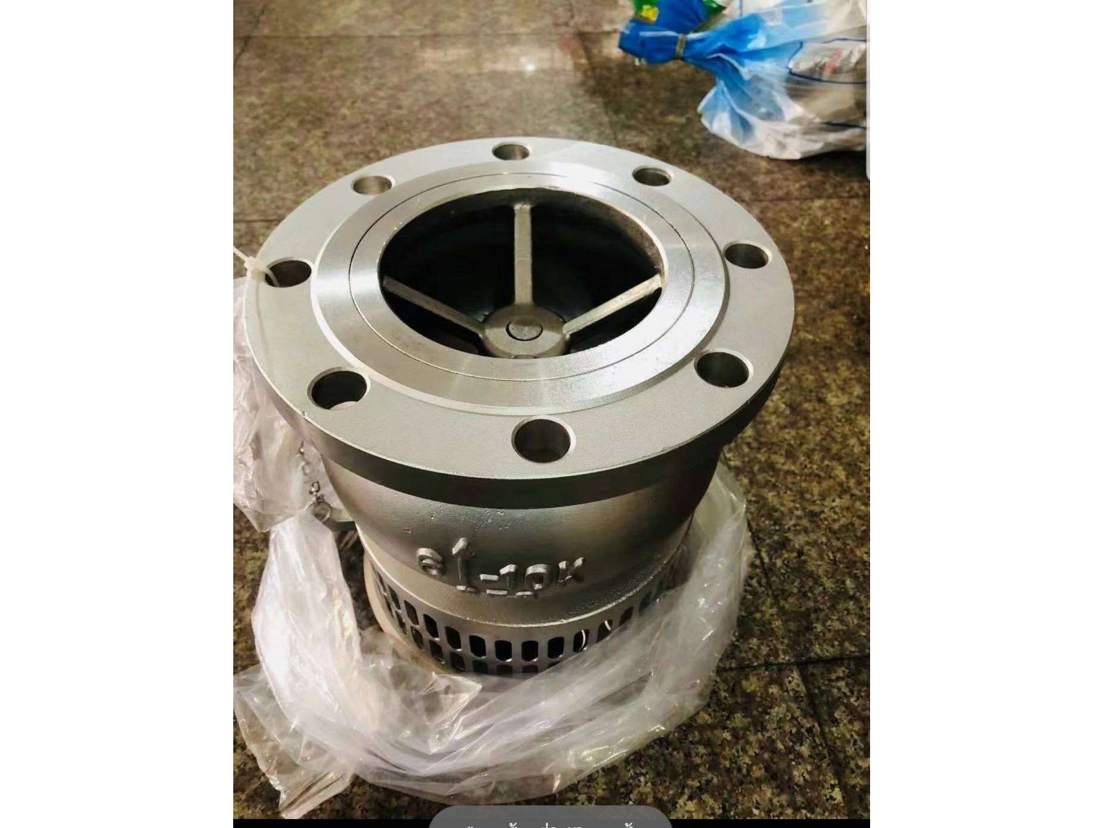 ฟุตวาล์วสแตนเลส 8 นิ้ว