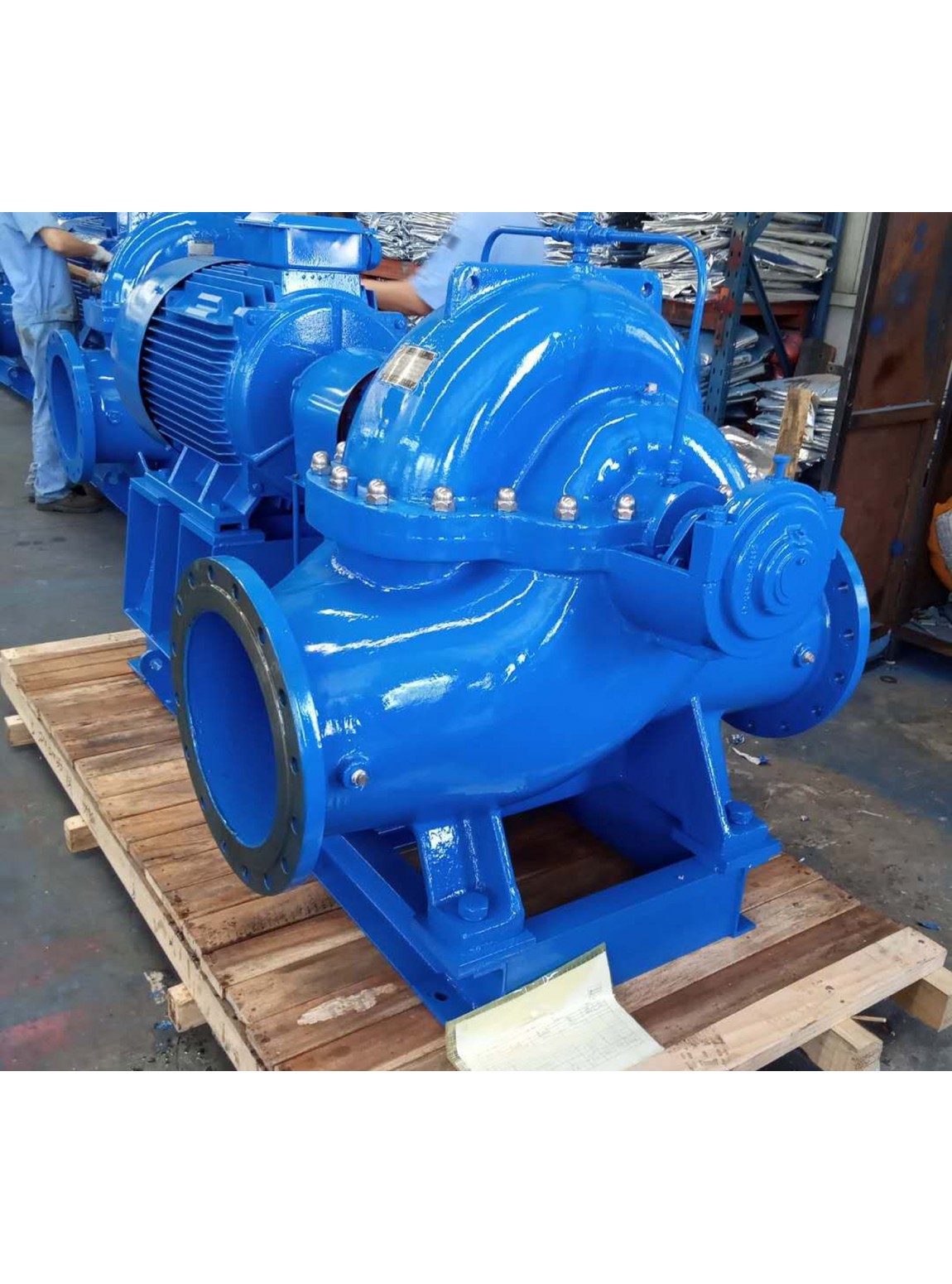 เครื่องสูบน้ำไฟฟ้าขนาดใหญ่