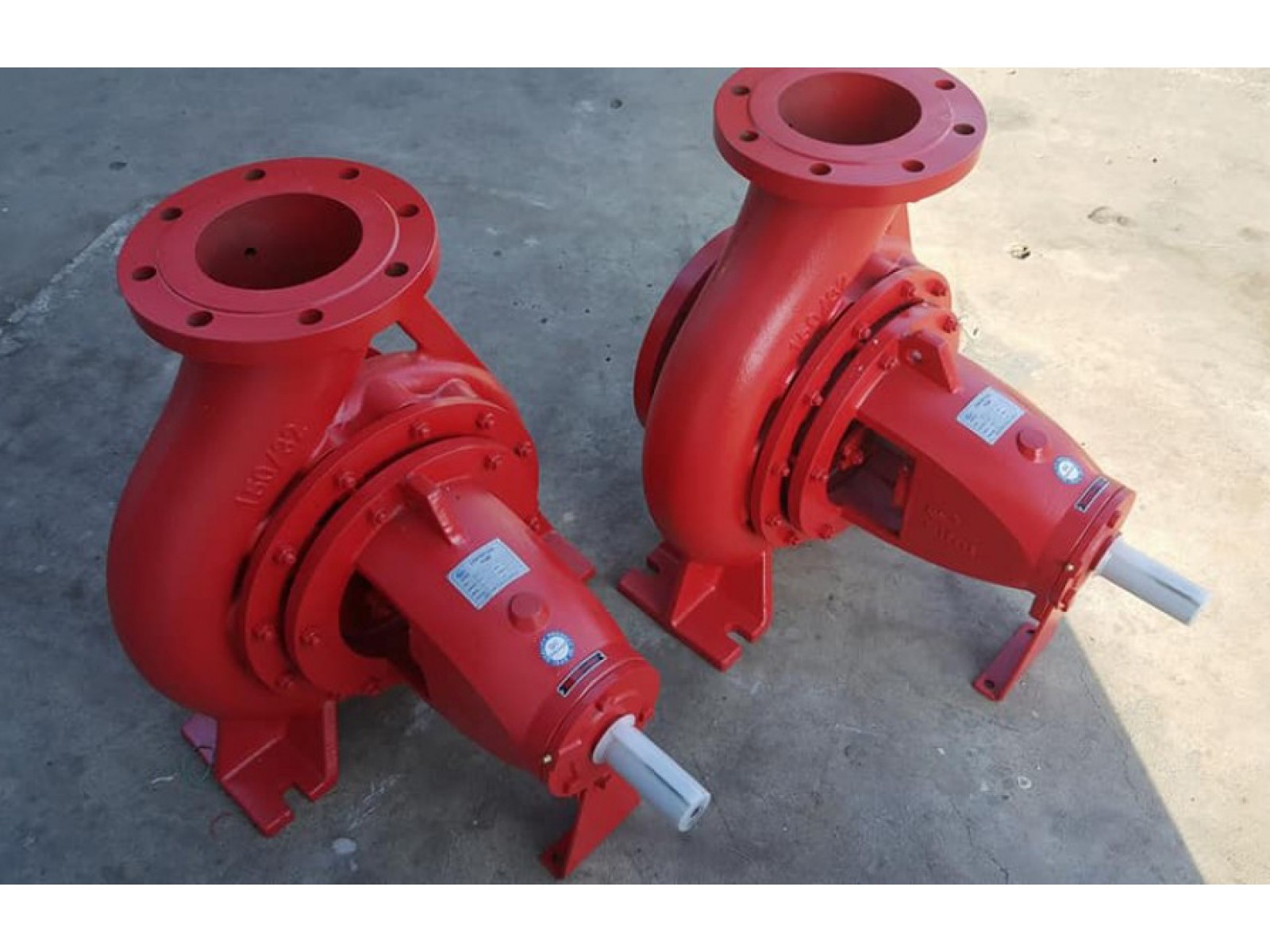 ปั๊มเพลาลอย EA150-32