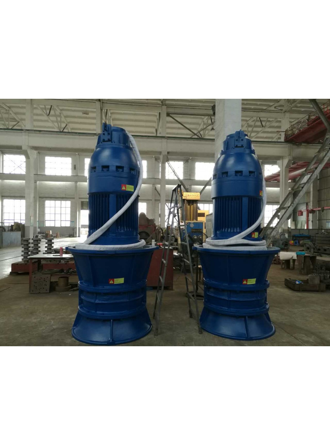 ปั๊มน้ำแบบจุ่ม SUBMERSIBLE PUMP