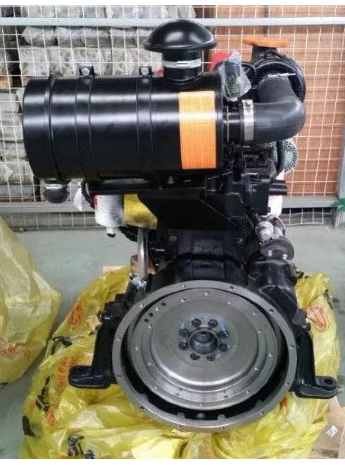 เครื่องยนต์ 6BTA5.9-C150
