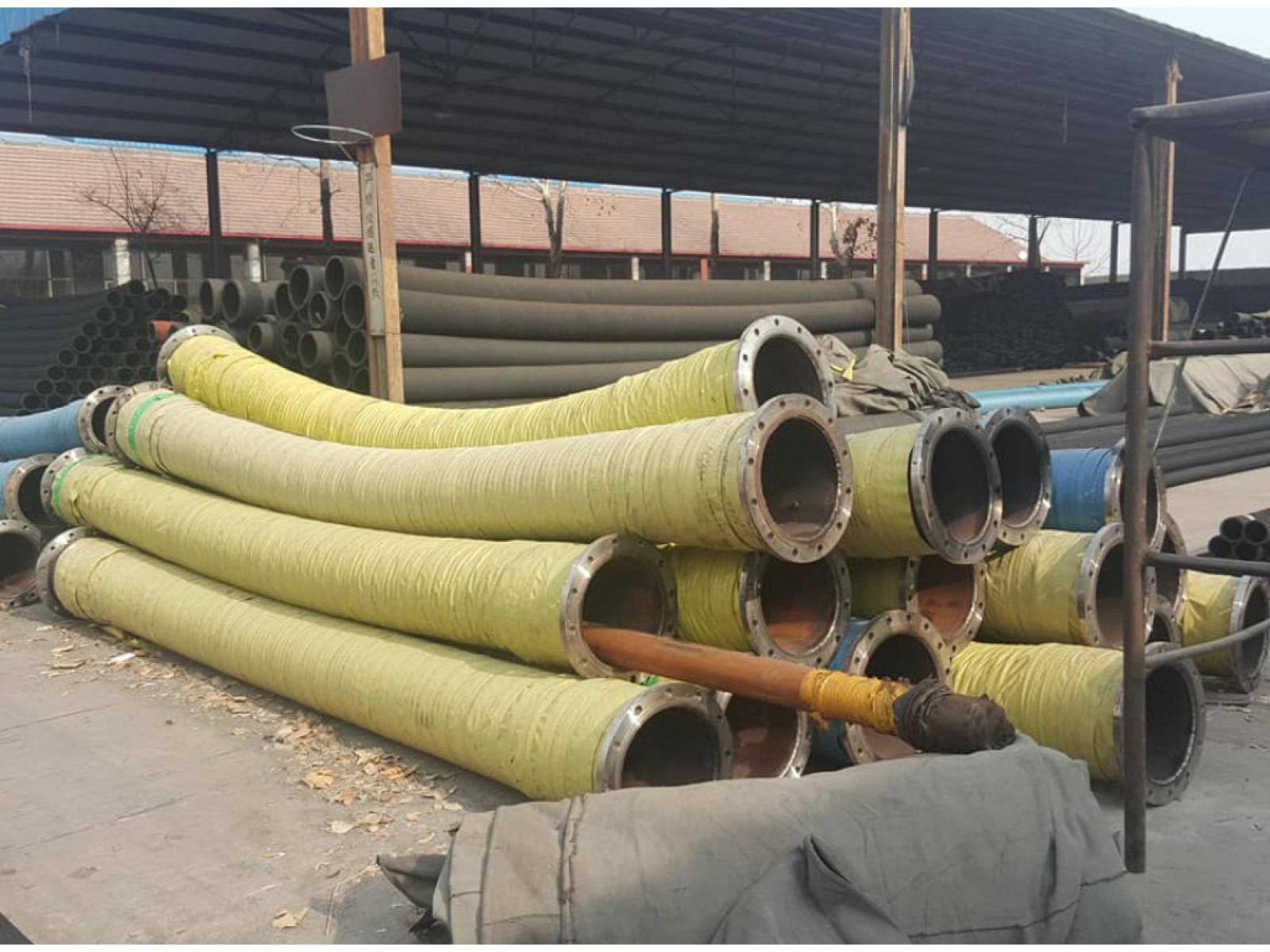 ท่อสูบน้ำตัวหนอน ขนาด 14 นิ้ว 4 เมตร