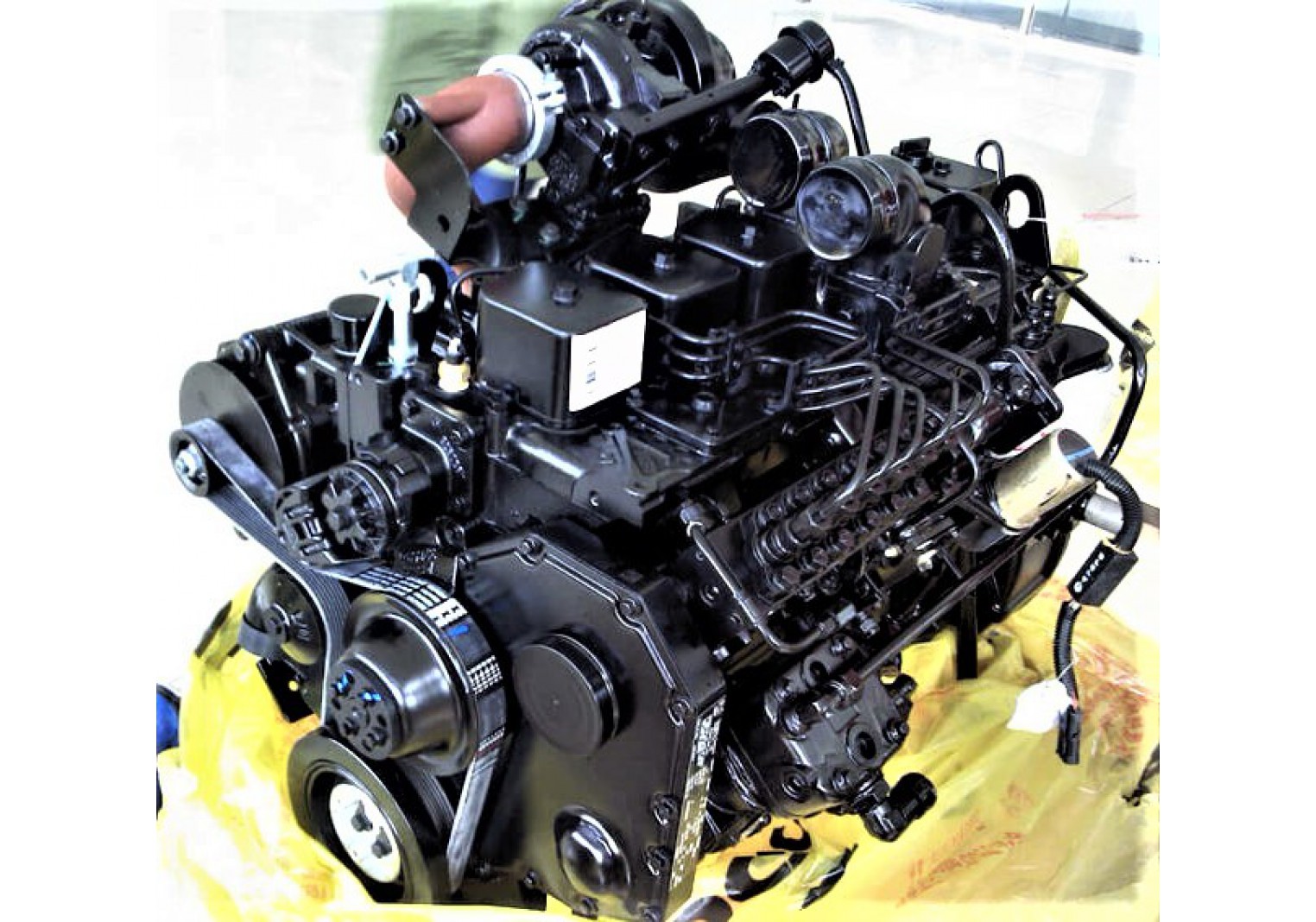 Cummins Diesel Engine EQB235-20