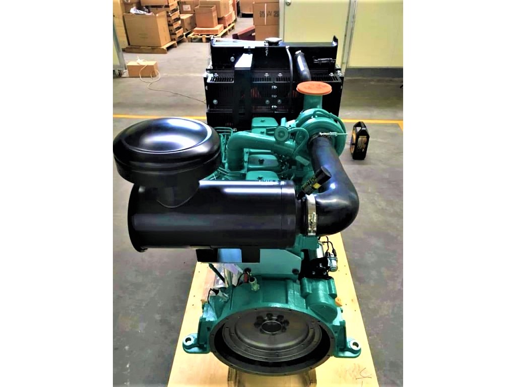 เครื่องยนต์ 6BTA5.9-C180