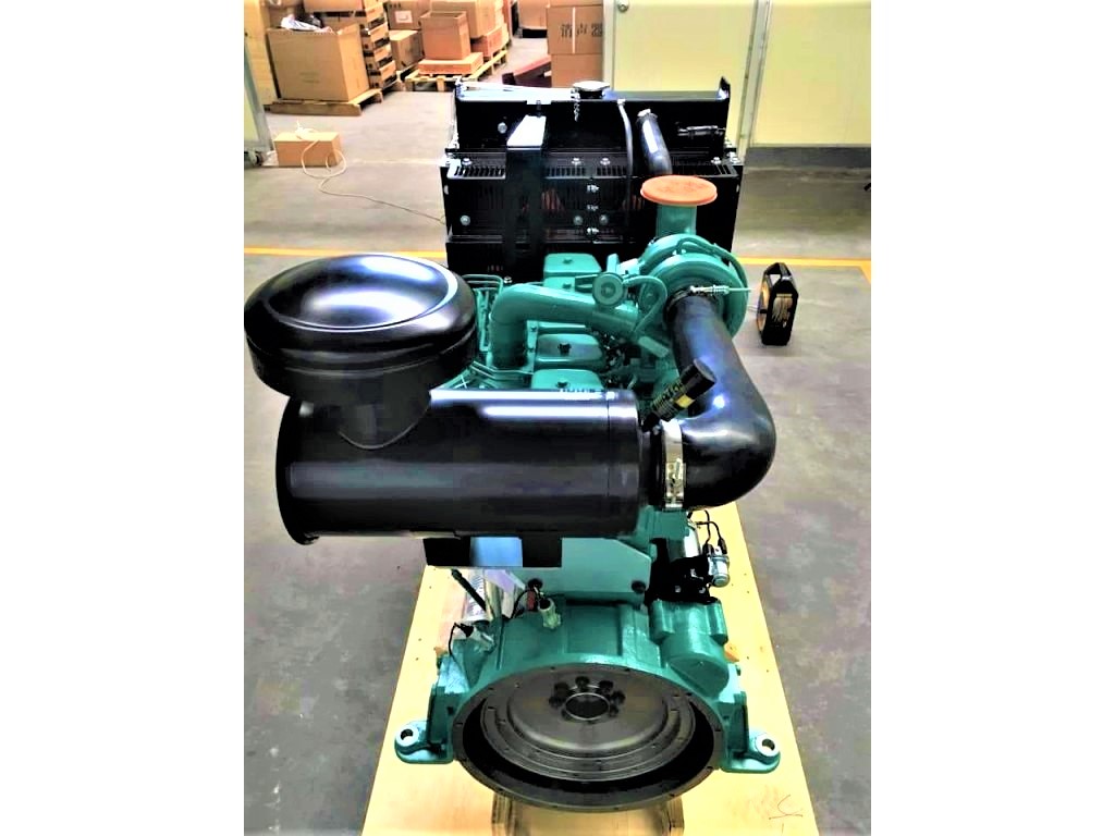 เครื่องยนต์ 6BTA5.9-C180