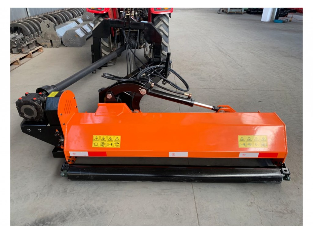 เครื่องตัดหญ้าไหล่ทาง AGL 180