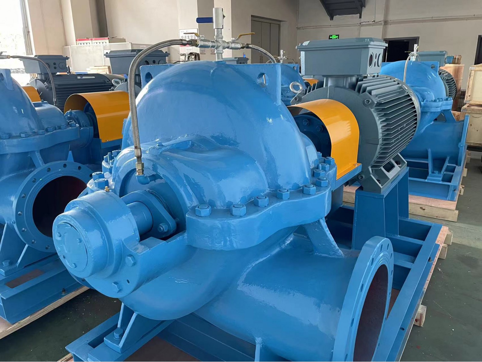 ปั๊มน้ำหอยโข่ง 14 นิ้ว